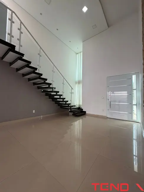 Casa de Condomínio com 3 quartos para alugar, 124m2 em Cajuru do Sul, Sorocaba - SP - imagem 4 Foto 4 de Casa de Condomínio com 3 quartos para alugar, 124m2 em Cajuru do Sul, Sorocaba - SP
