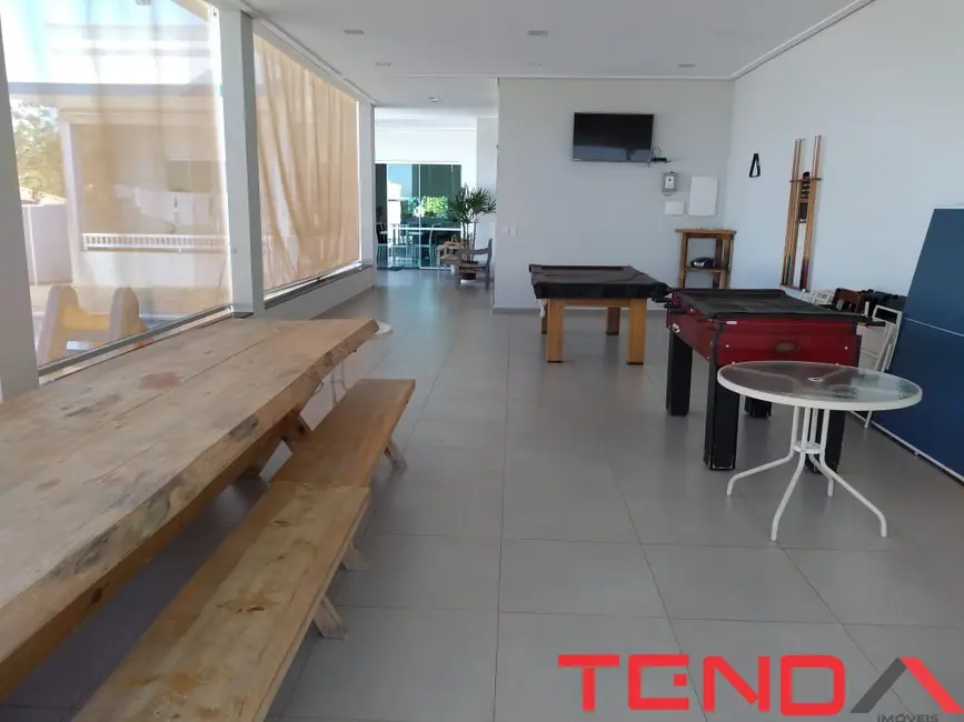 Casa de Condomínio com 4 quartos à venda, 600m2 em Parque Village Castelo, Itu - SP - imagem 3 Foto 3 de Casa de Condomínio com 4 quartos à venda, 600m2 em Parque Village Castelo, Itu - SP