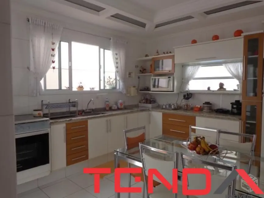 Foto 4 de Casa com 4 quartos à venda, 280m2 em Boa Vista, Sorocaba - SP