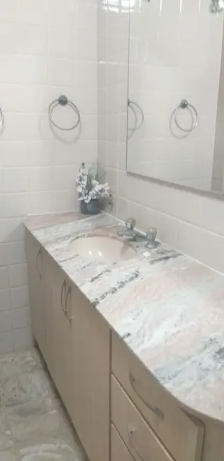 Apartamento com 2 quartos à venda, 80m2 em Tijuca, Rio De Janeiro - RJ - imagem 6 Foto 6 de Apartamento com 2 quartos à venda, 80m2 em Tijuca, Rio De Janeiro - RJ