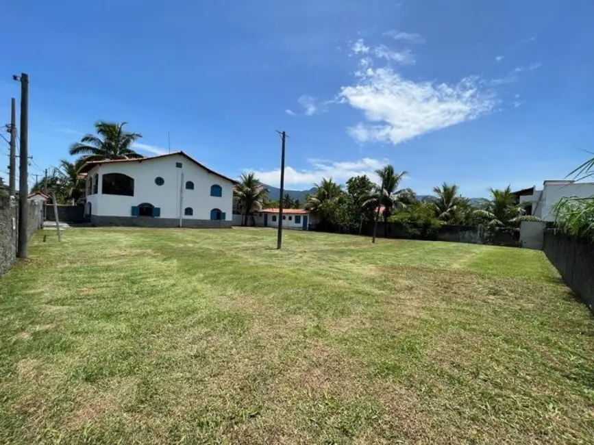 Foto 9 de Casa com 5 quartos à venda, 250m2 em Saquarema - RJ