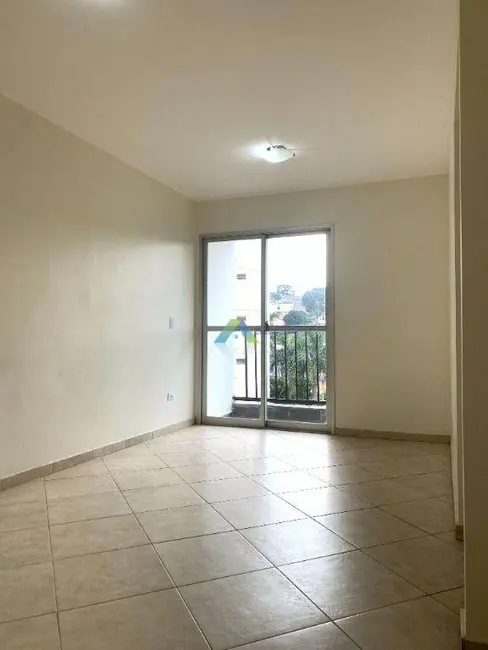 Foto 2 de Apartamento com 3 quartos para alugar, 64m2 em Jardim Botucatu, São Paulo - SP