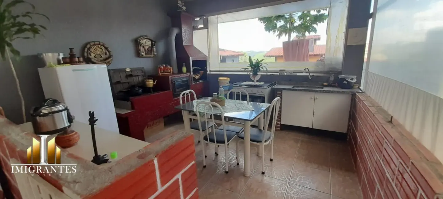 Foto 2 de Casa com 3 quartos à venda, 320m2 em Jardim Sevilha, Braganca Paulista - SP