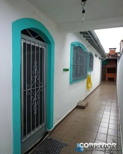 Foto 2 de Casa com 1 quarto à venda, 60m2 em Poiares, Caraguatatuba - SP