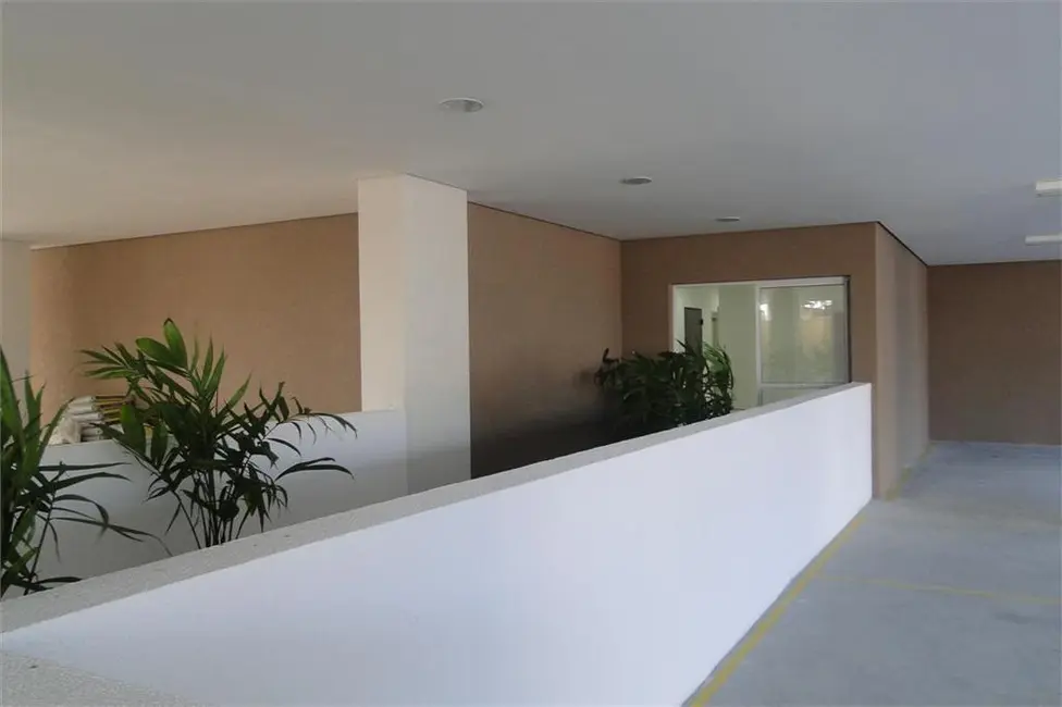 Foto 2 de Apartamento com 2 quartos à venda, 62m2 em Indaiá, Caraguatatuba - SP
