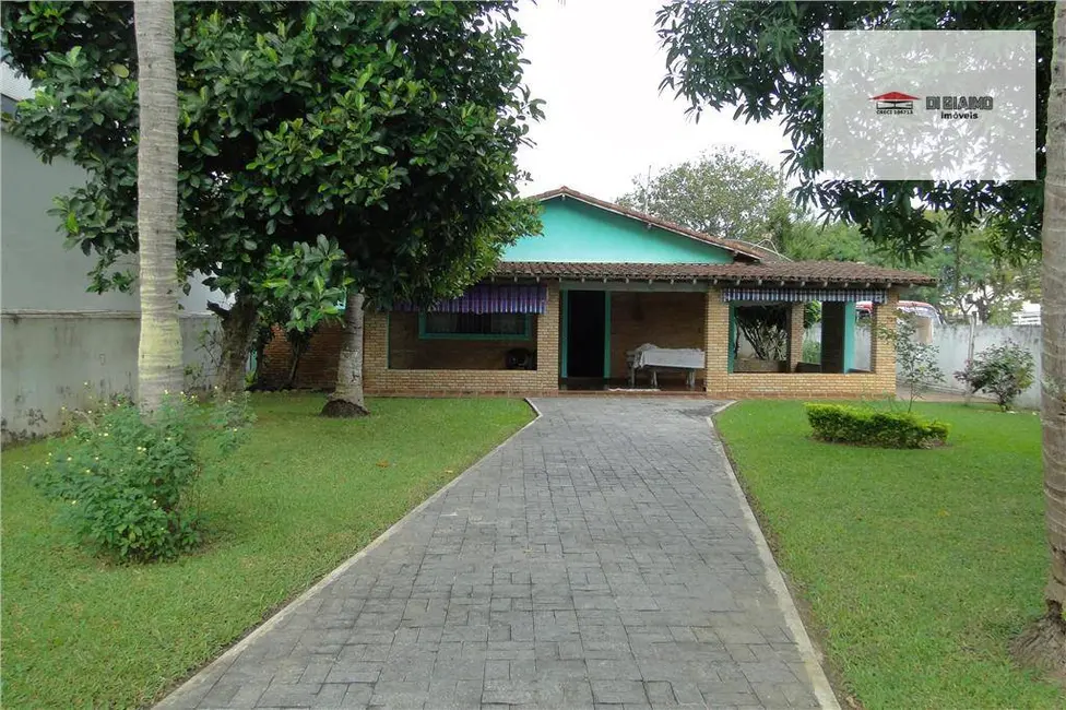 Foto 1 de Casa com 4 quartos à venda, 1105m2 em Centro, Caraguatatuba - SP