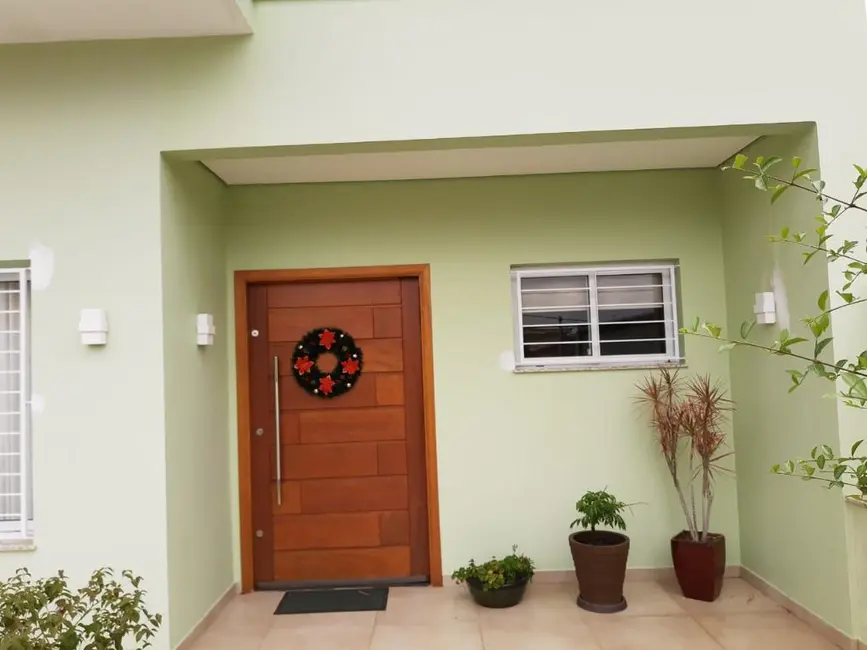 Foto 2 de Sobrado com 3 quartos à venda, 321m2 em Santana, Ribeirao Pires - SP