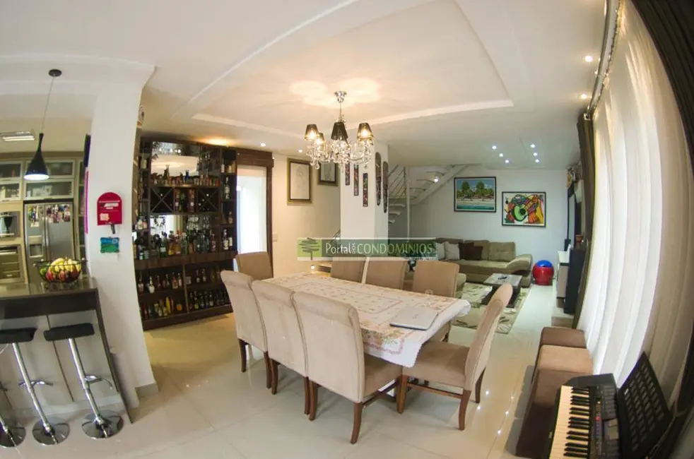 Foto 2 de Casa com 4 quartos à venda, 1000m2 em Rio Verde, Colombo - PR