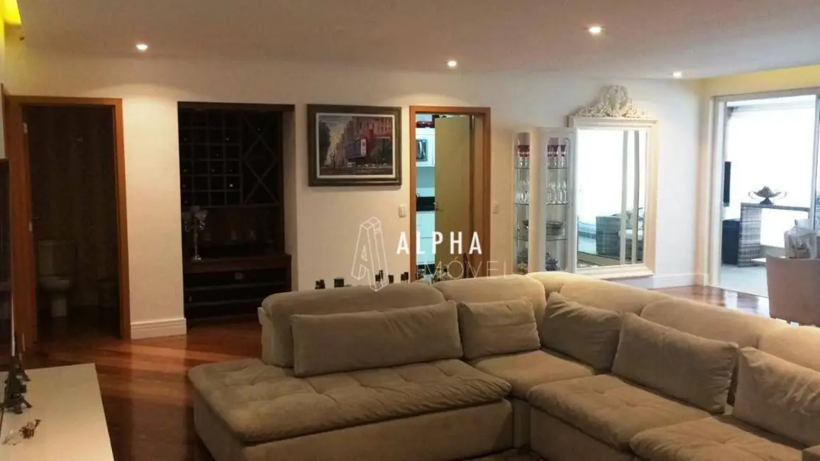 Foto 1 de Apartamento com 3 quartos à venda, 228m2 em Santana De Parnaiba - SP