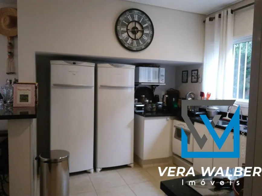 Foto 13 de Casa com 3 quartos à venda, 300m2 em Jardim Karolyne, Votorantim - SP
