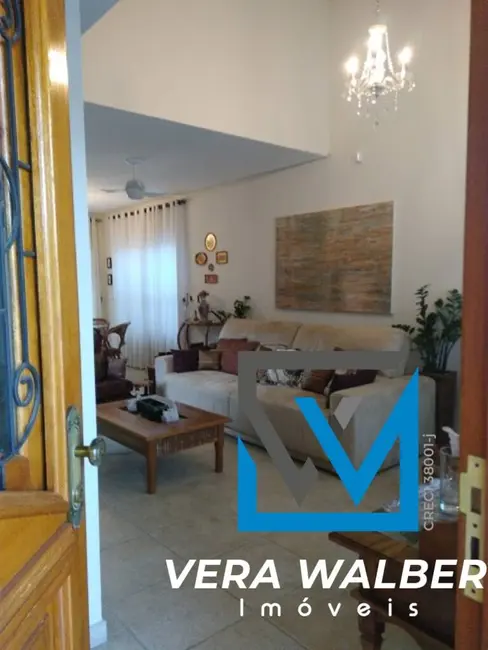 Foto 14 de Casa com 3 quartos à venda, 300m2 em Jardim Karolyne, Votorantim - SP