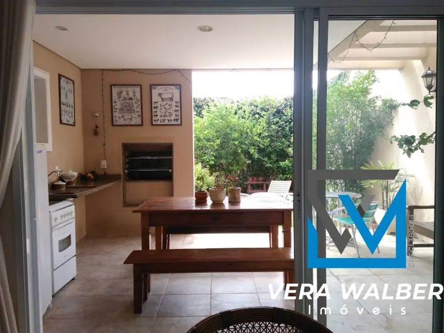 Foto 17 de Casa com 3 quartos à venda, 300m2 em Jardim Karolyne, Votorantim - SP
