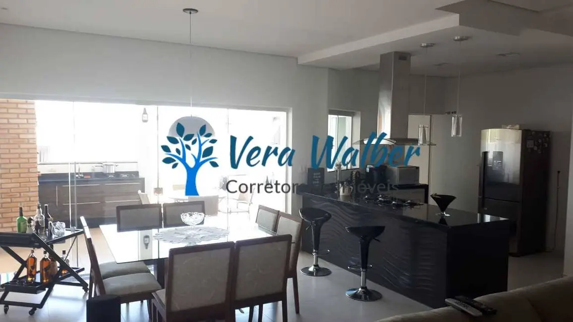 Casa de Condomínio com 3 quartos à venda, 300m2 em Vila Monte Verde, Tatui - SP - imagem 6 Foto 6 de Casa de Condomínio com 3 quartos à venda, 300m2 em Vila Monte Verde, Tatui - SP