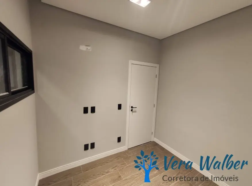 Foto 4 de Casa de Condomínio com 3 quartos à venda, 154m2 em Horto Florestal, Sorocaba - SP