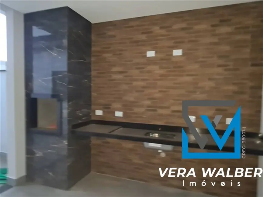 Casa de Condomínio com 3 quartos à venda, 200m2 em Wanel Ville, Sorocaba - SP - imagem 6 Foto 6 de Casa de Condomínio com 3 quartos à venda, 200m2 em Wanel Ville, Sorocaba - SP