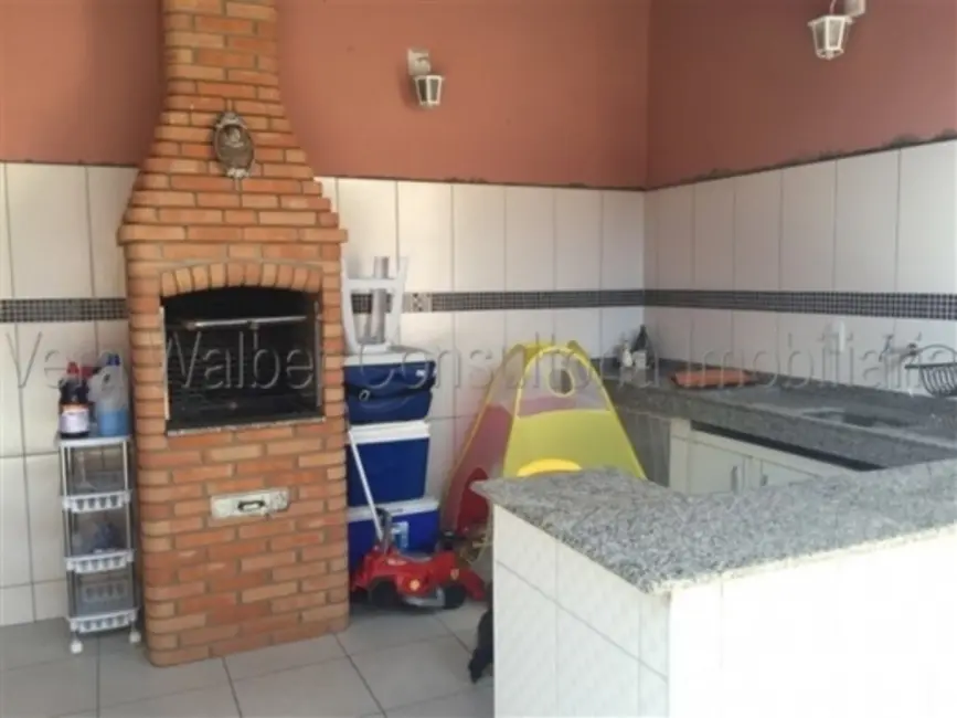 Casa com 3 quartos à venda, 205m2 em Parque Ouro Fino, Sorocaba - SP - imagem 4 Foto 4 de Casa com 3 quartos à venda, 205m2 em Parque Ouro Fino, Sorocaba - SP