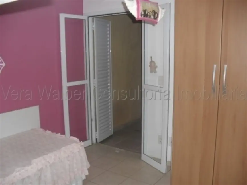 Foto 3 de Casa de Condomínio com 3 quartos à venda, 145m2 em Jardim Guadalajara, Sorocaba - SP