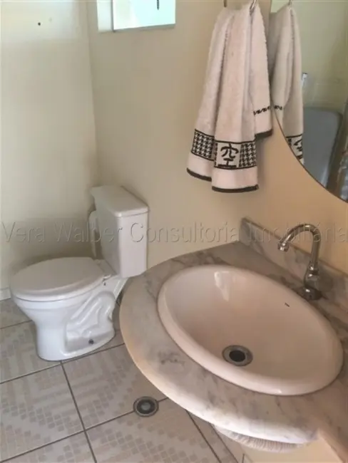 Foto 4 de Casa de Condomínio com 3 quartos à venda, 136m2 em Jardim Guadalajara, Sorocaba - SP