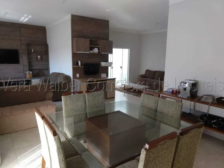 Casa com 3 quartos à venda, 384m2 em Jardim Pagliato, Sorocaba - SP - imagem 3 Foto 3 de Casa com 3 quartos à venda, 384m2 em Jardim Pagliato, Sorocaba - SP