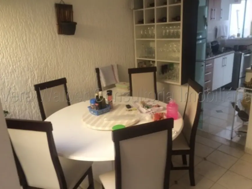 Casa de Condomínio com 3 quartos à venda, 105m2 em Jardim Guadalajara, Sorocaba - SP - imagem 8 Foto 8 de Casa de Condomínio com 3 quartos à venda, 105m2 em Jardim Guadalajara, Sorocaba - SP