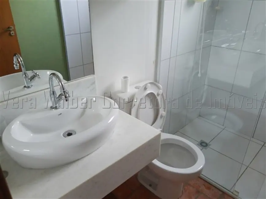 Foto 3 de Casa de Condomínio com 6 quartos à venda, 1080m2 em Aracoiaba Da Serra - SP