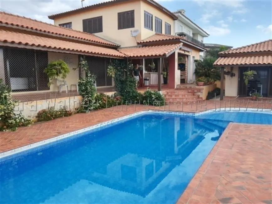 Foto 1 de Casa de Condomínio com 6 quartos à venda, 1080m2 em Aracoiaba Da Serra - SP