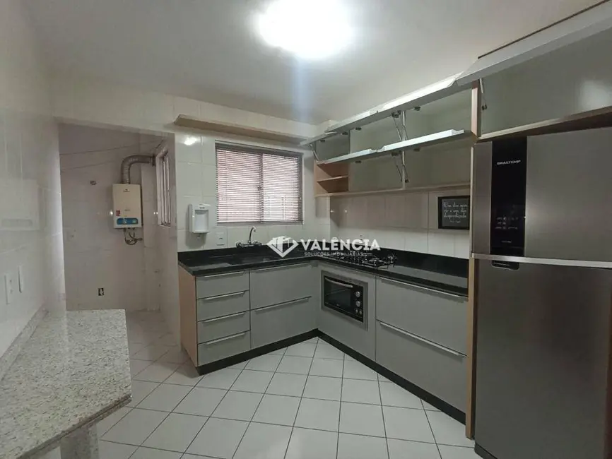 Foto 1 de Apartamento com 3 quartos para alugar, 110m2 em Centro, Cascavel - PR