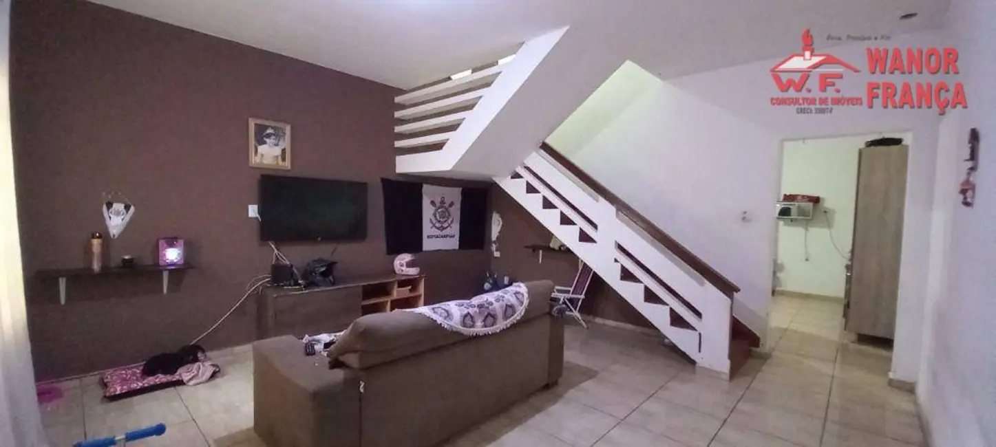 Foto 1 de Casa com 3 quartos à venda, 150m2 em São Benedito, Guaratingueta - SP