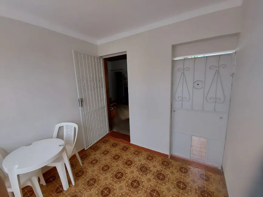 Foto 2 de Casa com 5 quartos à venda, 251m2 em São Gonçalo, Guaratingueta - SP