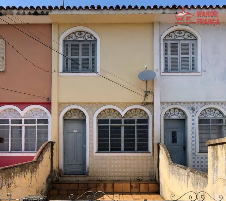 Foto 1 de Casa com 2 quartos para alugar, 88m2 em Figueira, Guaratingueta - SP