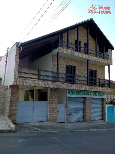 Foto 1 de Casa com 2 quartos à venda, 288m2 em Engenheiro Neiva, Guaratingueta - SP