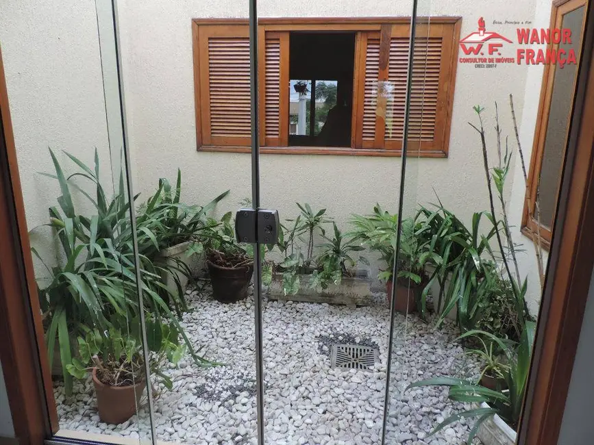 Foto 1 de Casa com 3 quartos à venda, 300m2 em Portal das Colinas, Guaratingueta - SP