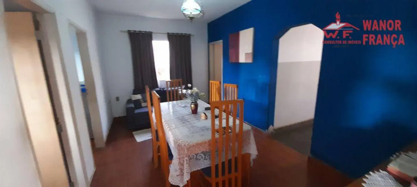 Foto 1 de Casa com 3 quartos à venda, 300m2 em Jardim Modelo, Guaratingueta - SP