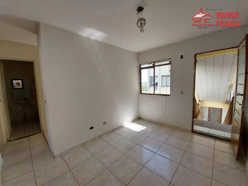 Foto 1 de Apartamento com 2 quartos para alugar, 45m2 em Parque Residencial Beira Rio, Guaratingueta - SP
