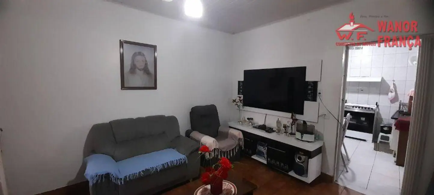 Foto 1 de Casa com 3 quartos à venda, 127m2 em São Benedito, Guaratingueta - SP