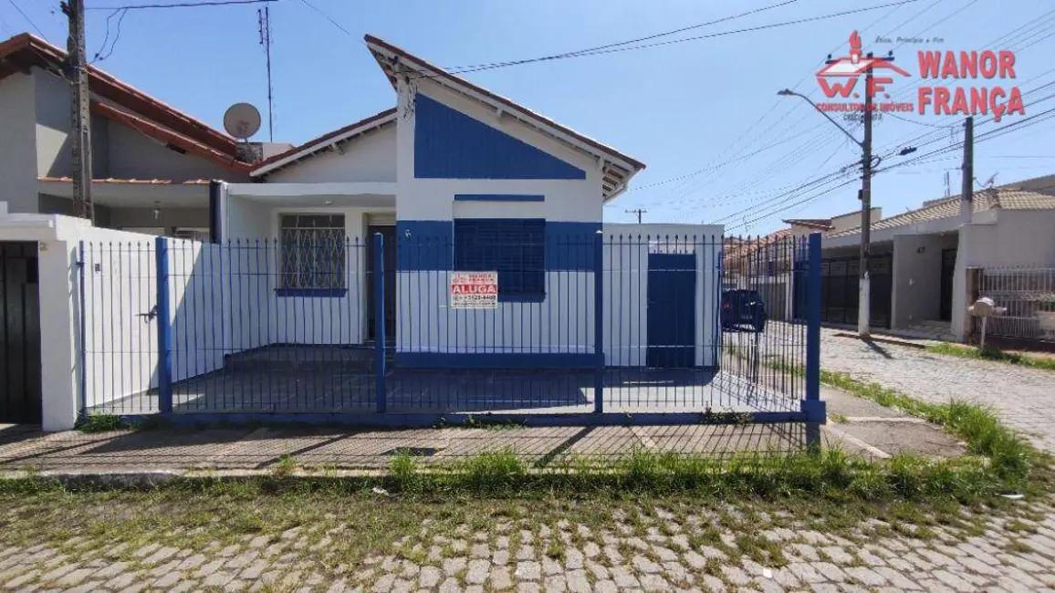 Foto 1 de Casa com 2 quartos para alugar, 124m2 em Vila Alves, Guaratingueta - SP
