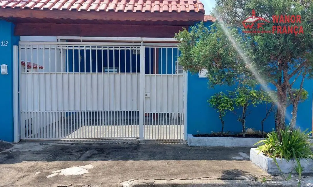 Foto 1 de Casa com 2 quartos para alugar, 159m2 em Parque Residencial Beira Rio, Guaratingueta - SP