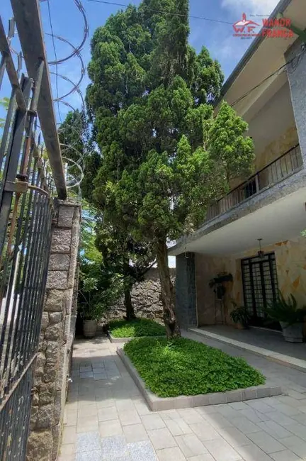 Foto 2 de Casa com 4 quartos à venda e para alugar, 600m2 em Vila Paraíba, Guaratingueta - SP