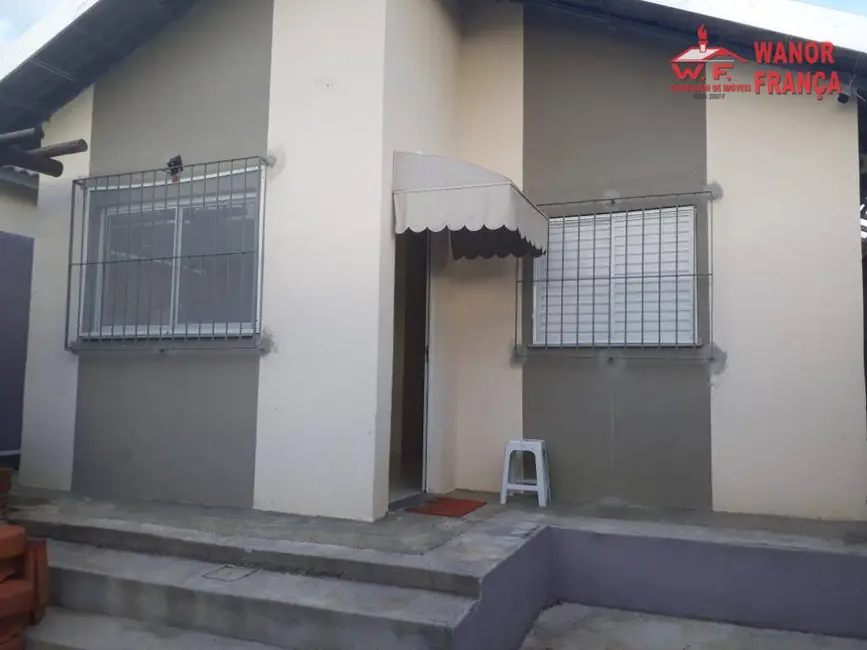 Foto 1 de Casa com 2 quartos à venda, 142m2 em Parque Santa Clara, Guaratingueta - SP