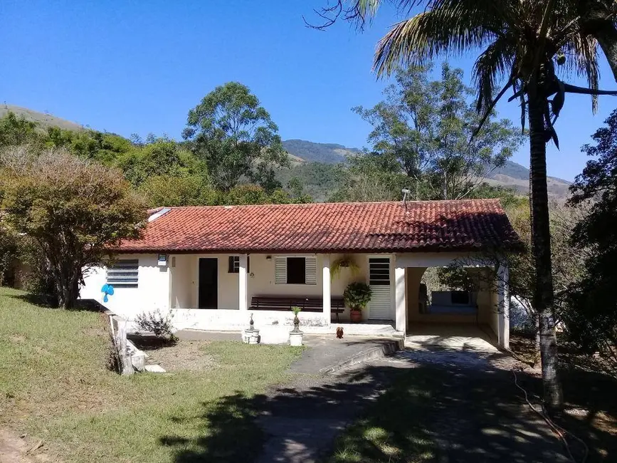 Foto 2 de Chácara com 3 quartos à venda, 14500m2 em Rocinha, Guaratingueta - SP