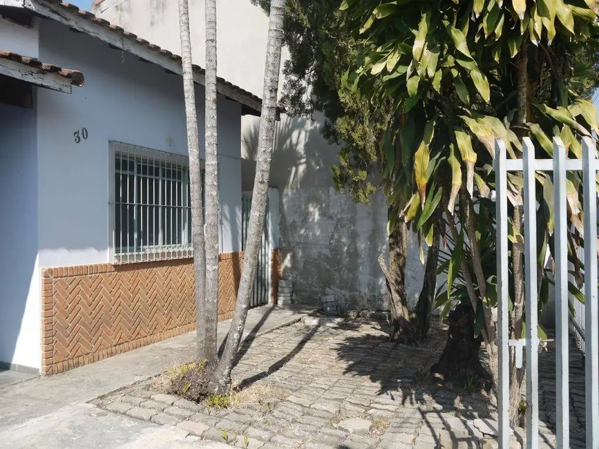 Foto 2 de Casa com 3 quartos à venda, 300m2 em Residencial Nino, Guaratingueta - SP