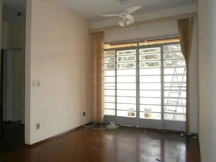 Foto 1 de Apartamento com 2 quartos à venda, 40m2 em São Gonçalo, Guaratingueta - SP