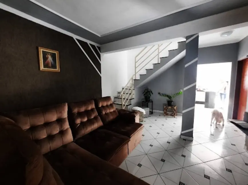 Sobrado com 3 quartos à venda em Jardim Wanel Ville V, Sorocaba - SP - imagem 2 Foto 2 de Sobrado com 3 quartos à venda em Jardim Wanel Ville V, Sorocaba - SP
