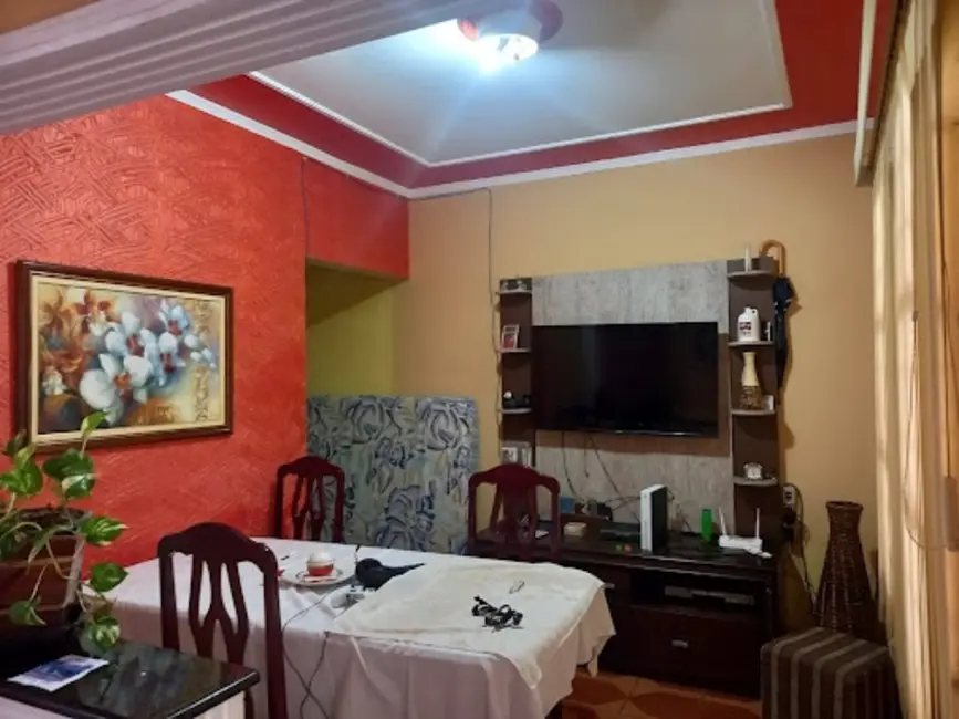 Casa com 2 quartos à venda em Jardim Santa Marina, Sorocaba - SP - imagem 4 Foto 4 de Casa com 2 quartos à venda em Jardim Santa Marina, Sorocaba - SP