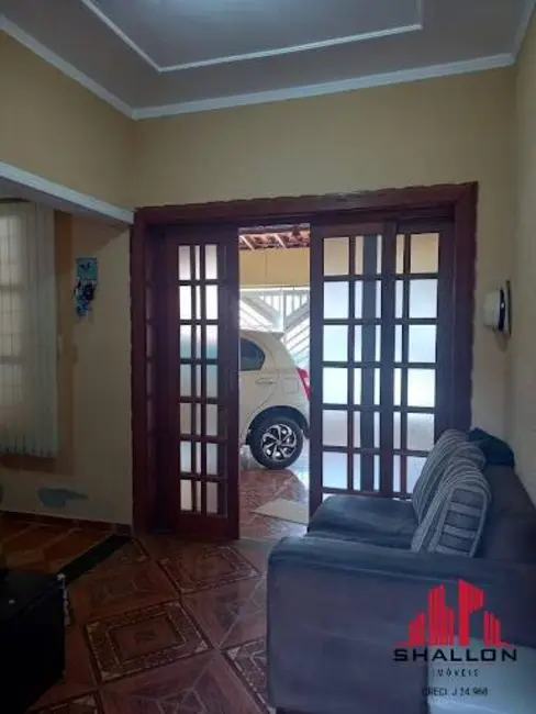 Casa com 2 quartos à venda em Jardim Santa Marina, Sorocaba - SP - imagem 1 Foto 1 de Casa com 2 quartos à venda em Jardim Santa Marina, Sorocaba - SP