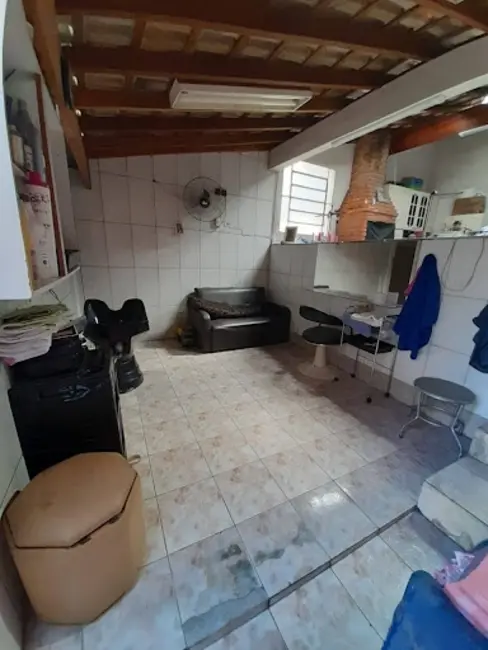 Casa com 2 quartos à venda em Jardim Luciana Maria, Sorocaba - SP - imagem 6 Foto 6 de Casa com 2 quartos à venda em Jardim Luciana Maria, Sorocaba - SP