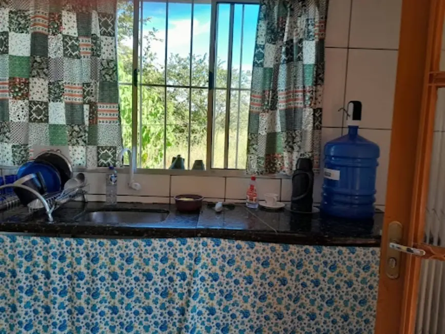 Chácara com 3 quartos à venda em Sarapui - SP - imagem 8 Foto 8 de Chácara com 3 quartos à venda em Sarapui - SP