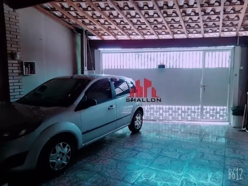 Casa com 3 quartos à venda em Jardim Rubi, Sorocaba - SP - imagem 2 Foto 2 de Casa com 3 quartos à venda em Jardim Rubi, Sorocaba - SP