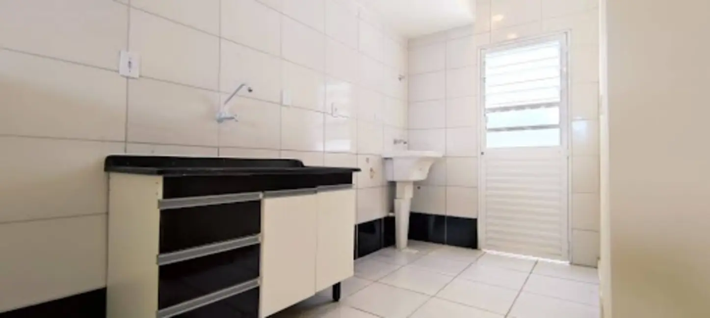 Apartamento com 2 quartos à venda em Lopes de Oliveira, Sorocaba - SP - imagem 6 Foto 6 de Apartamento com 2 quartos à venda em Lopes de Oliveira, Sorocaba - SP