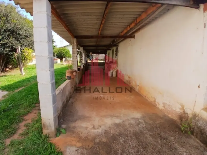 Foto 1 de Chácara com 3 quartos à venda, 180m2 em Aracoiaba Da Serra - SP